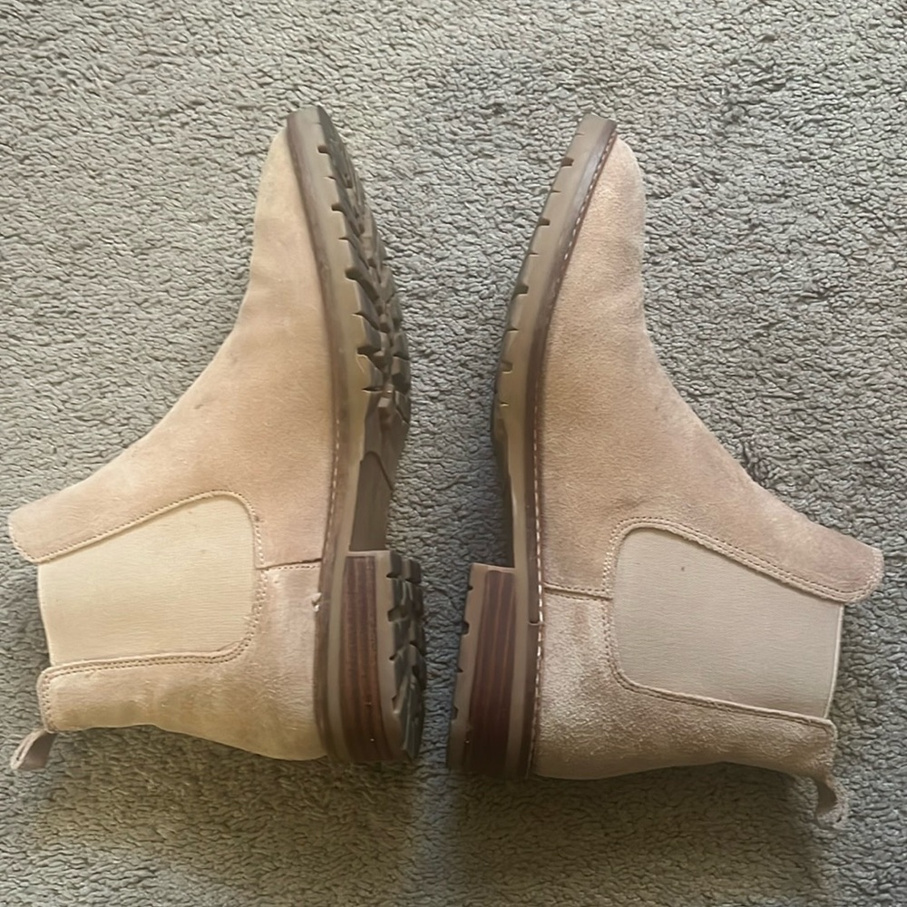 Steve Madden size 9 ankle boots